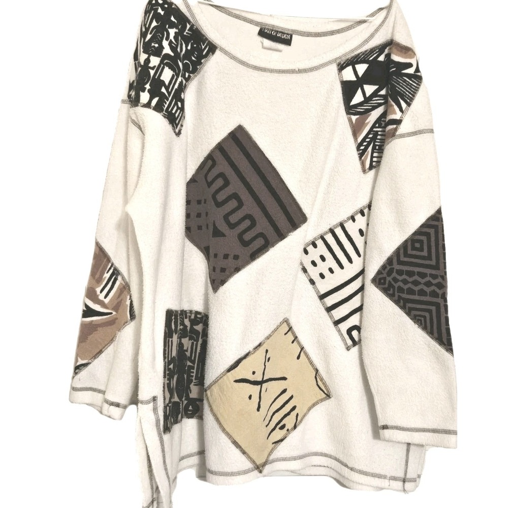 Vintage Womens Sweater One size Cream African geometric pattern Oversized *flaw